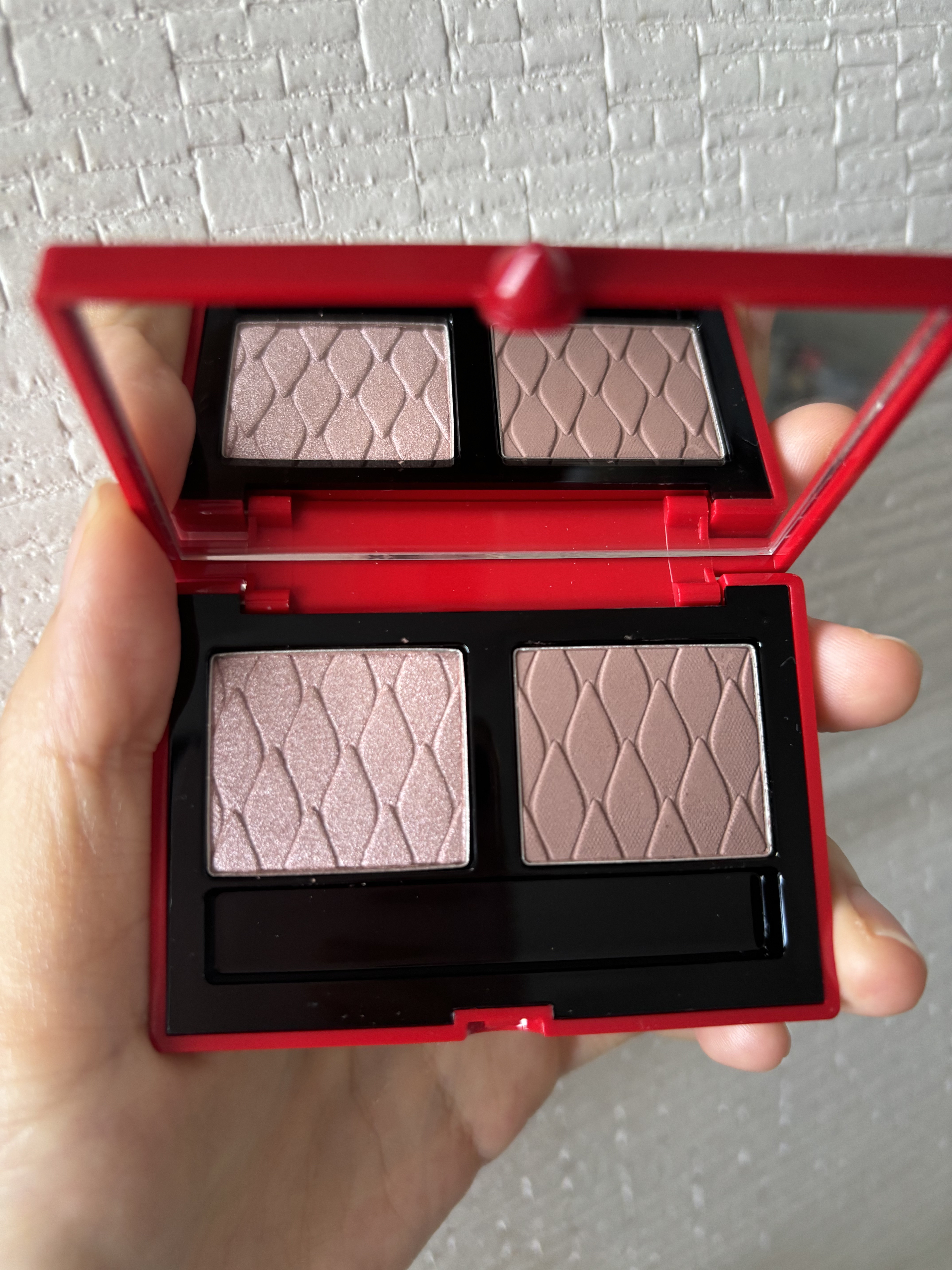 アブラカダブラ ルデュオ/クリスチャン ルブタン/アイシャドウパレットを使ったクチコミ（1枚目）