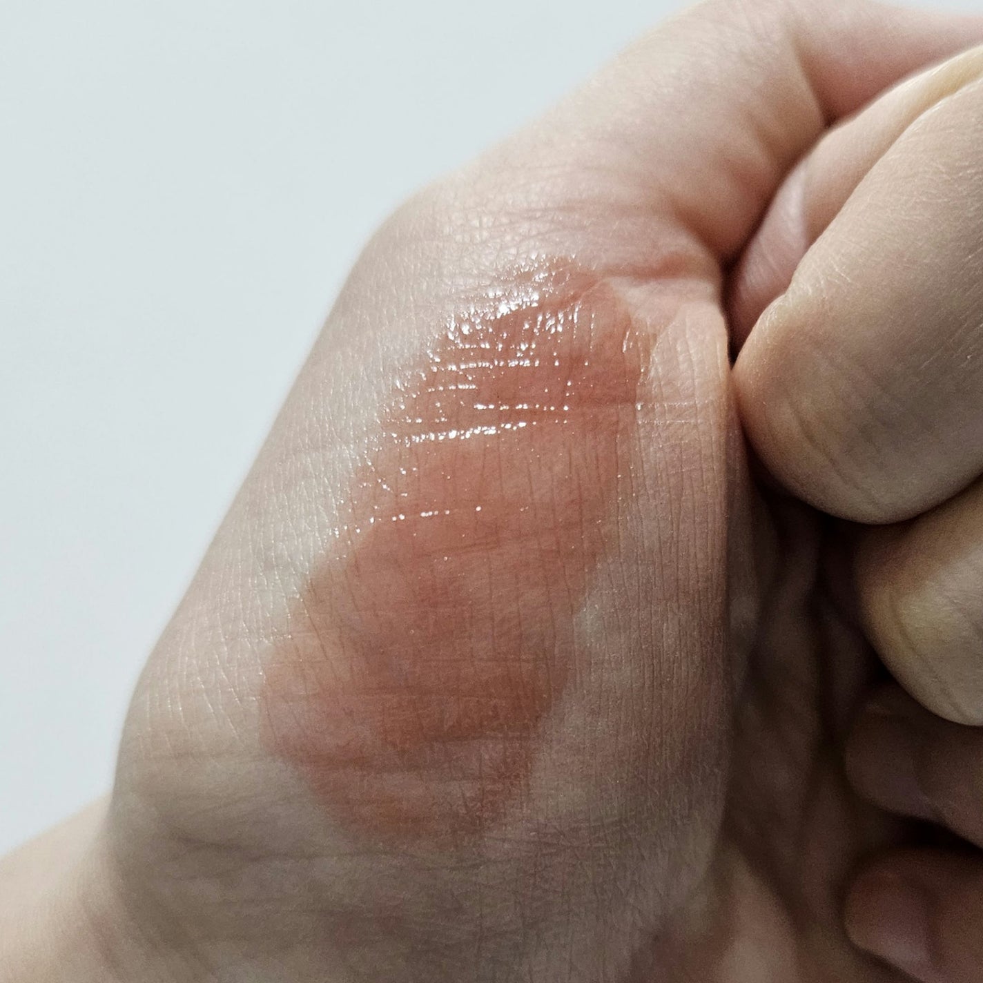 グラスティングメルティングバーム/rom&nd/リップバームを使ったクチコミ(3枚目)