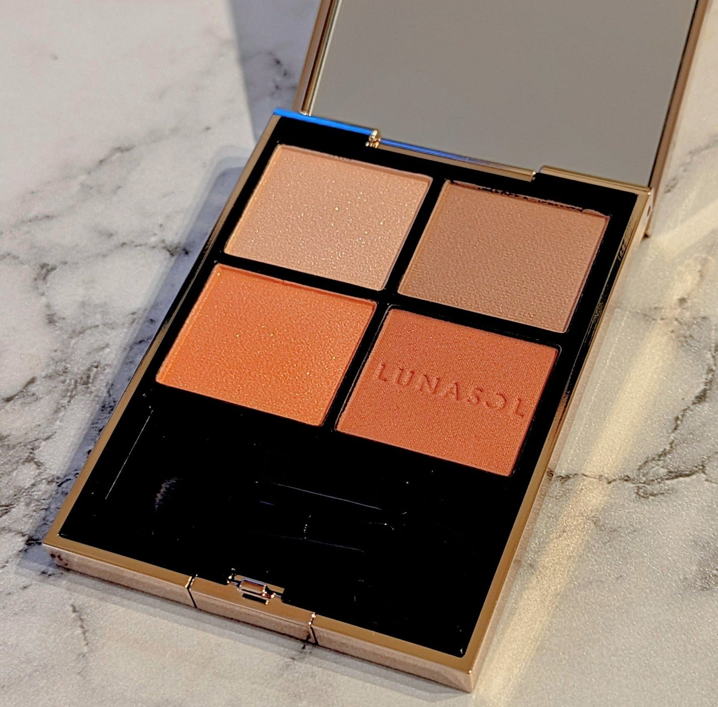 プリズム・リーブル・スキンケアリング・コレクター/GIVENCHY/化粧下地を使ったクチコミ(1枚目)