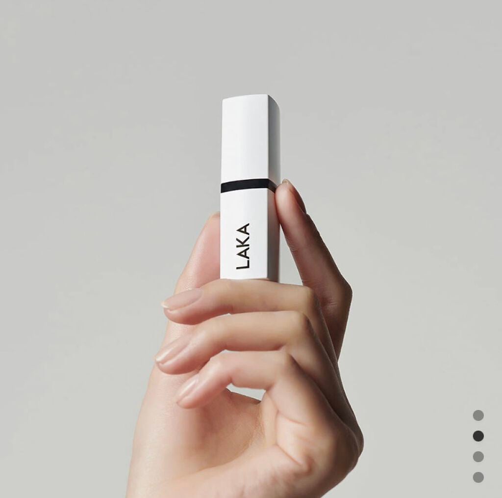 スムースマットリップスティック/Laka/口紅を使ったクチコミ(4枚目)
