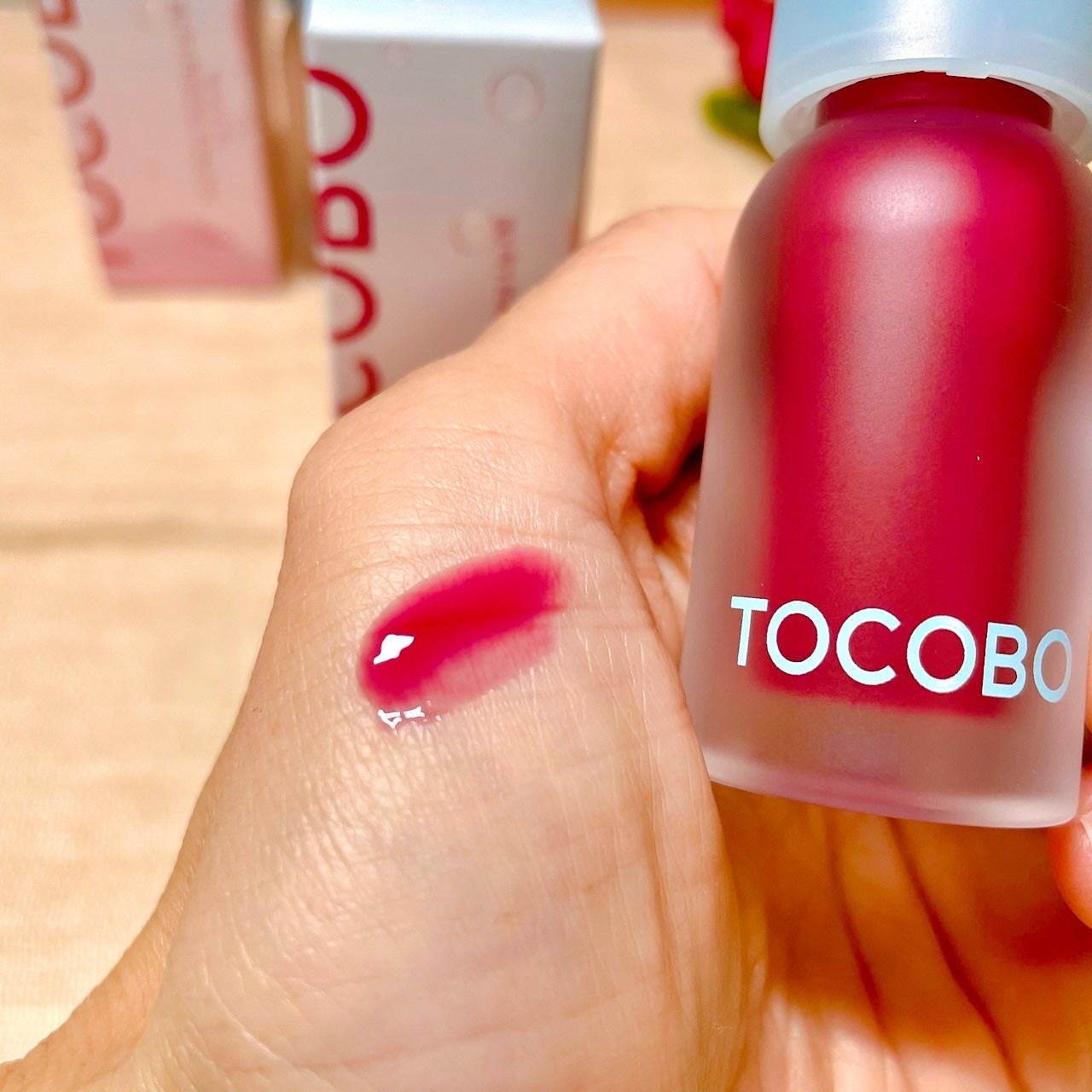 ジューシーベリープランピングリップオイル/TOCOBO/リップグロスを使ったクチコミ(4枚目)