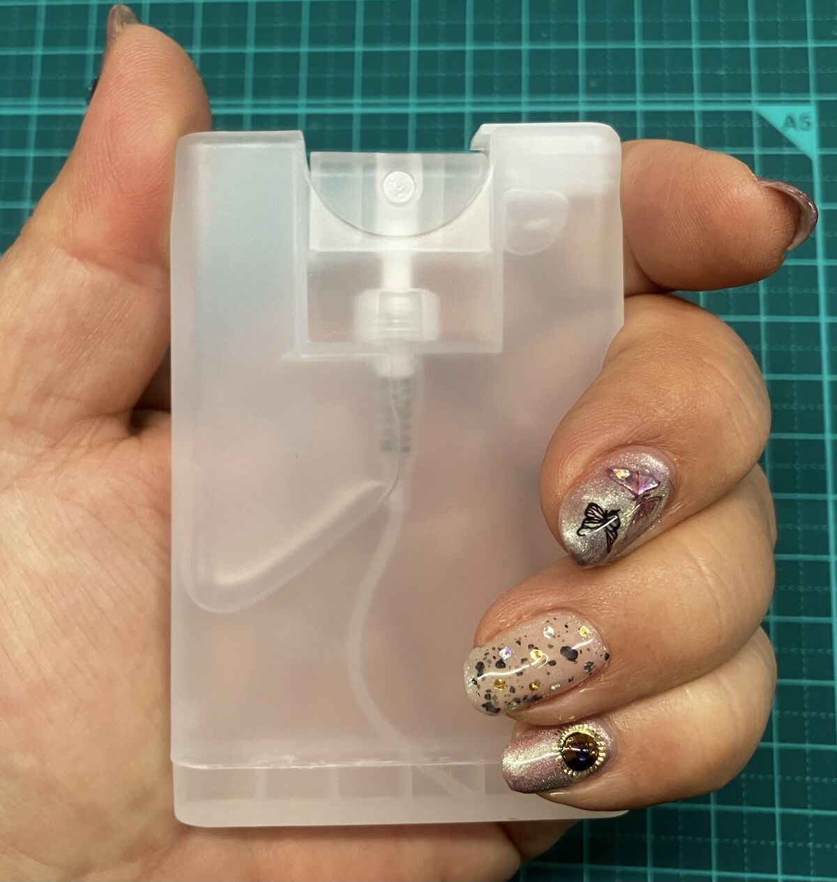 カード型スプレーボトル/セリア/その他を使ったクチコミ（2枚目）