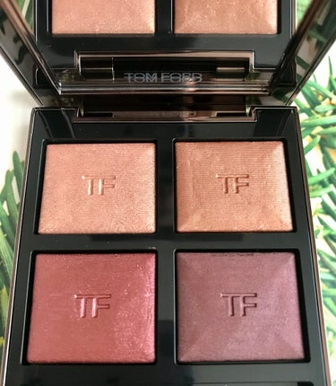 アイ カラー クォード/TOM FORD BEAUTY/アイシャドウパレットを使ったクチコミ（2枚目）