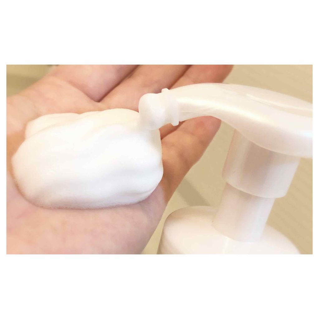 ザ ボディ 泡タイプ ピュアリーサボンの香り/ビオレu/ボディソープを使ったクチコミ（2枚目）