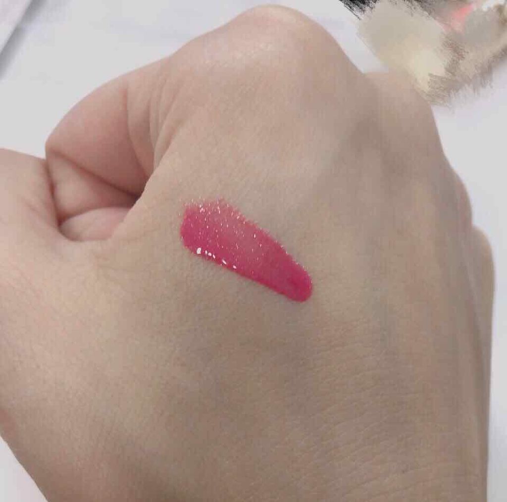 エレガンス リクイッド ルージュ ビジュー/Elégance/口紅を使ったクチコミ（2枚目）