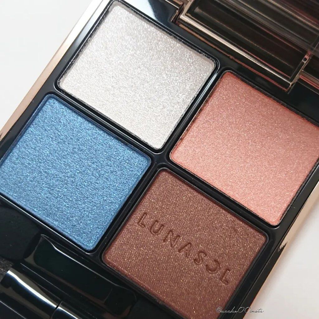 イルミネイティング アイペンシル EX01 Mirage Aura/LUNASOL/スティックアイシャドウを使ったクチコミ（2枚目）