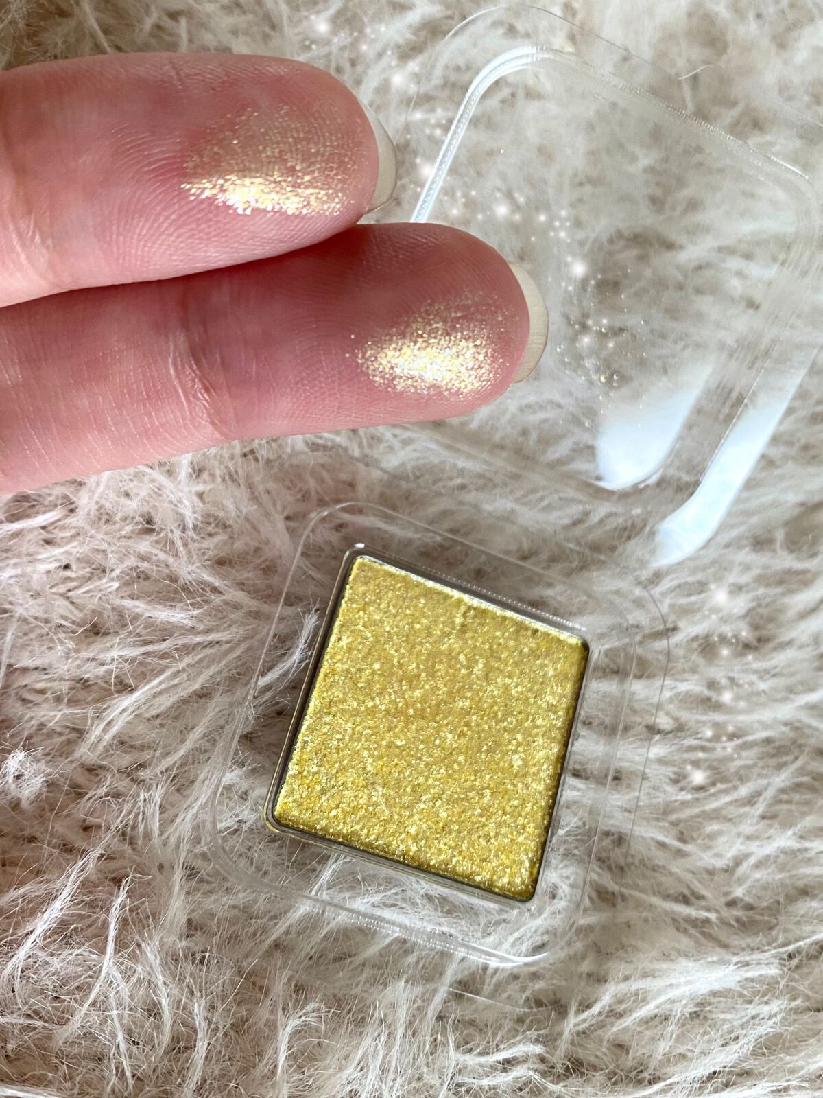 アイシャドウレフィル/ROUTEES/単色アイシャドウを使ったクチコミ（1枚目）