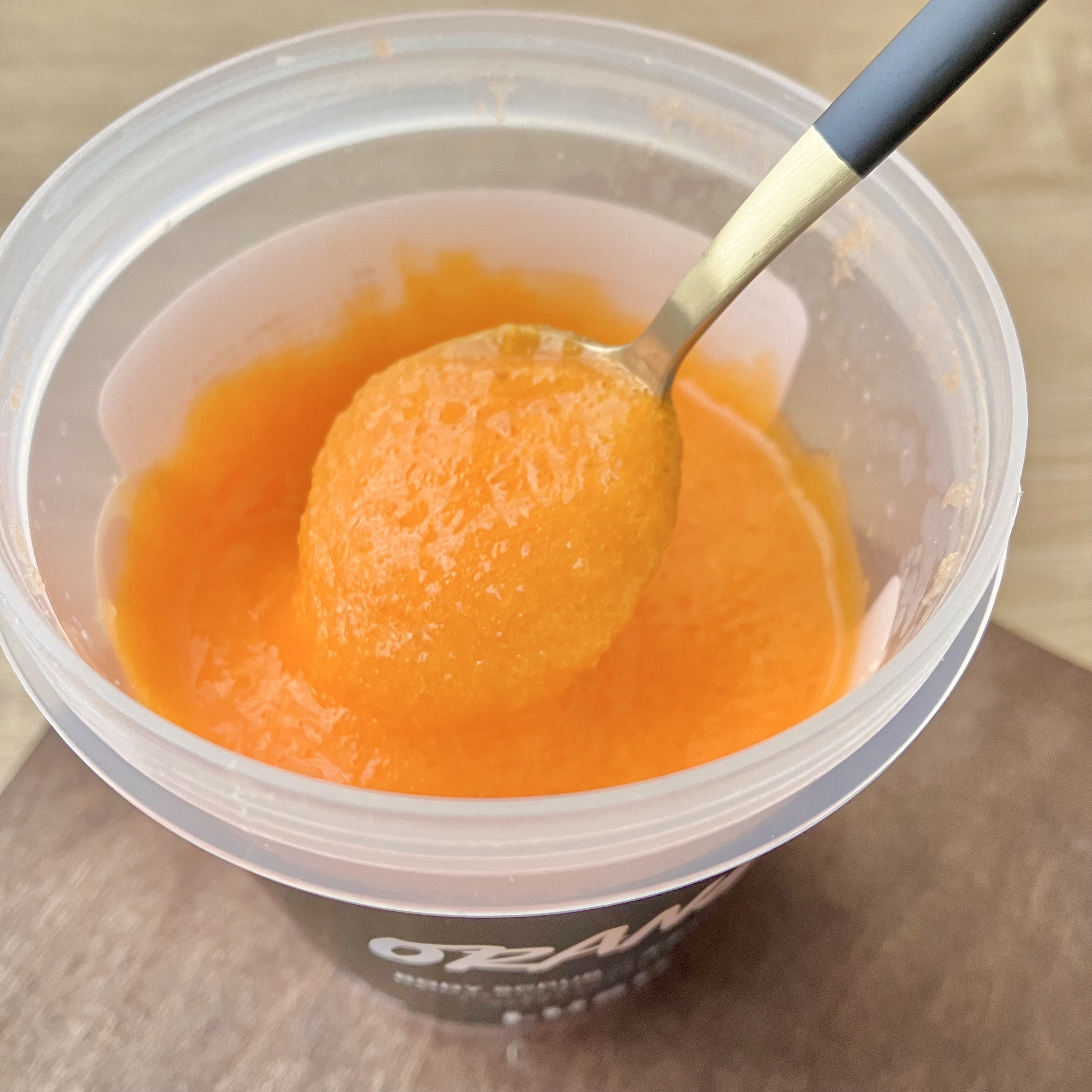 シトラス シャワースクラブ 330g/ラッシュ/ボディスクラブを使ったクチコミ（2枚目）