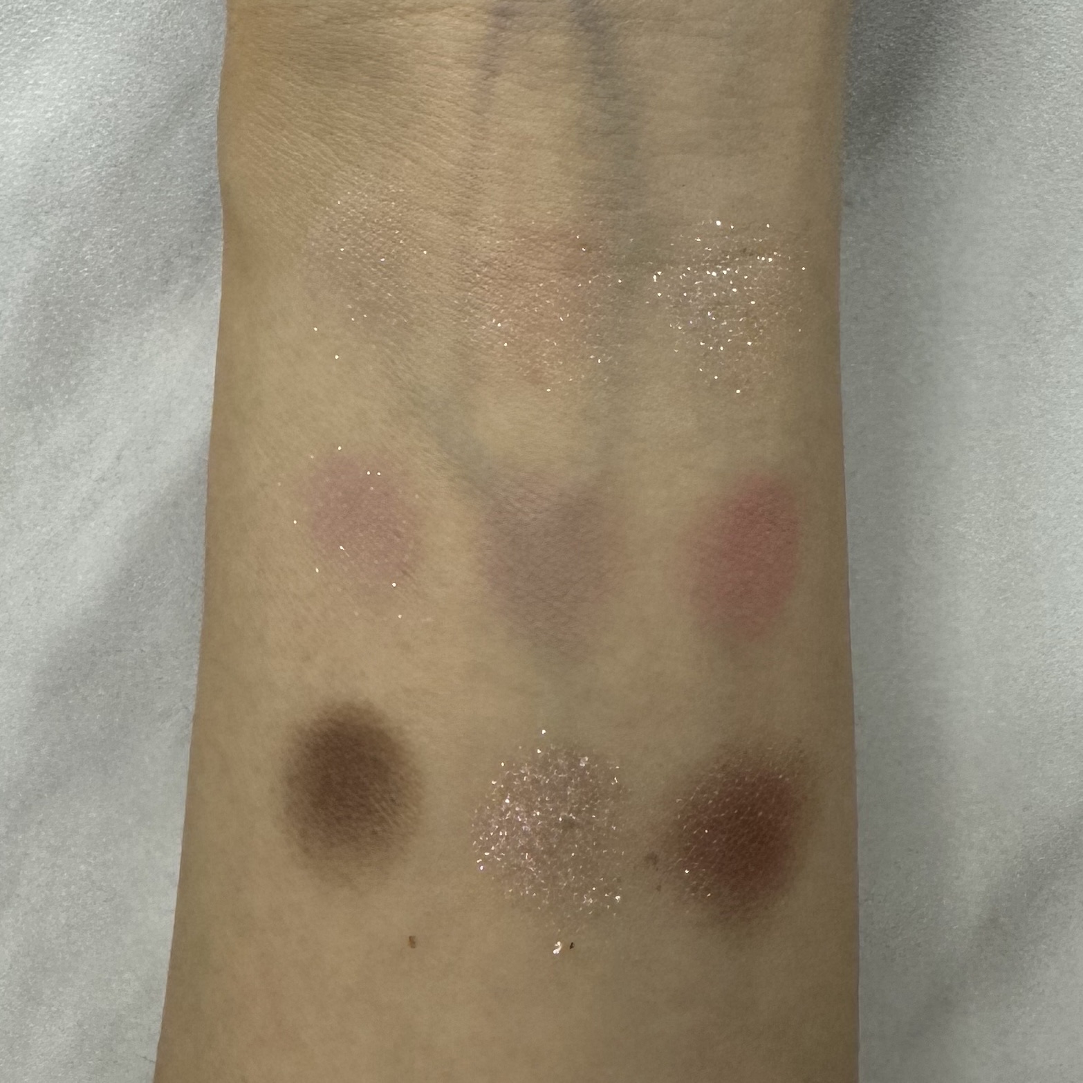 シャドウパレット 16 バイオレットニット/dasique/アイシャドウパレットを使ったクチコミ（3枚目）