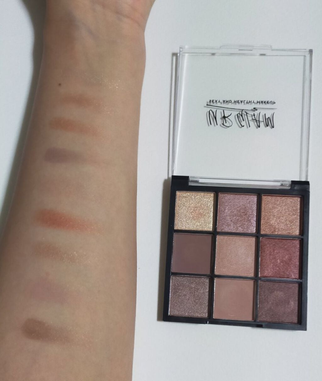 UR GLAM BLOOMING EYE COLOR PALETTE/U R GLAM/アイシャドウパレットを使ったクチコミ(4枚目)