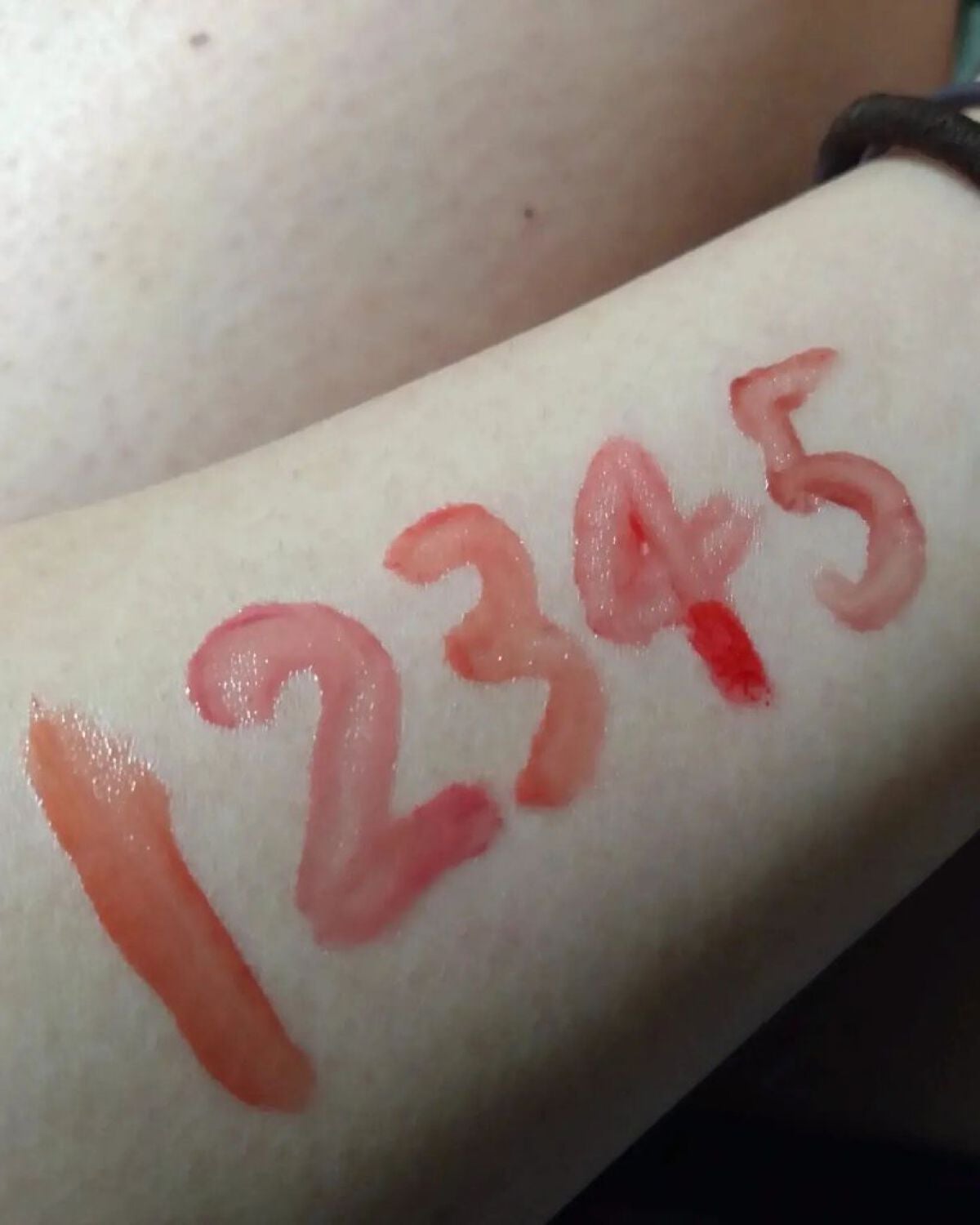 グロウ フィクシングティント/ETUDE/リップティントを使ったクチコミ(2枚目)