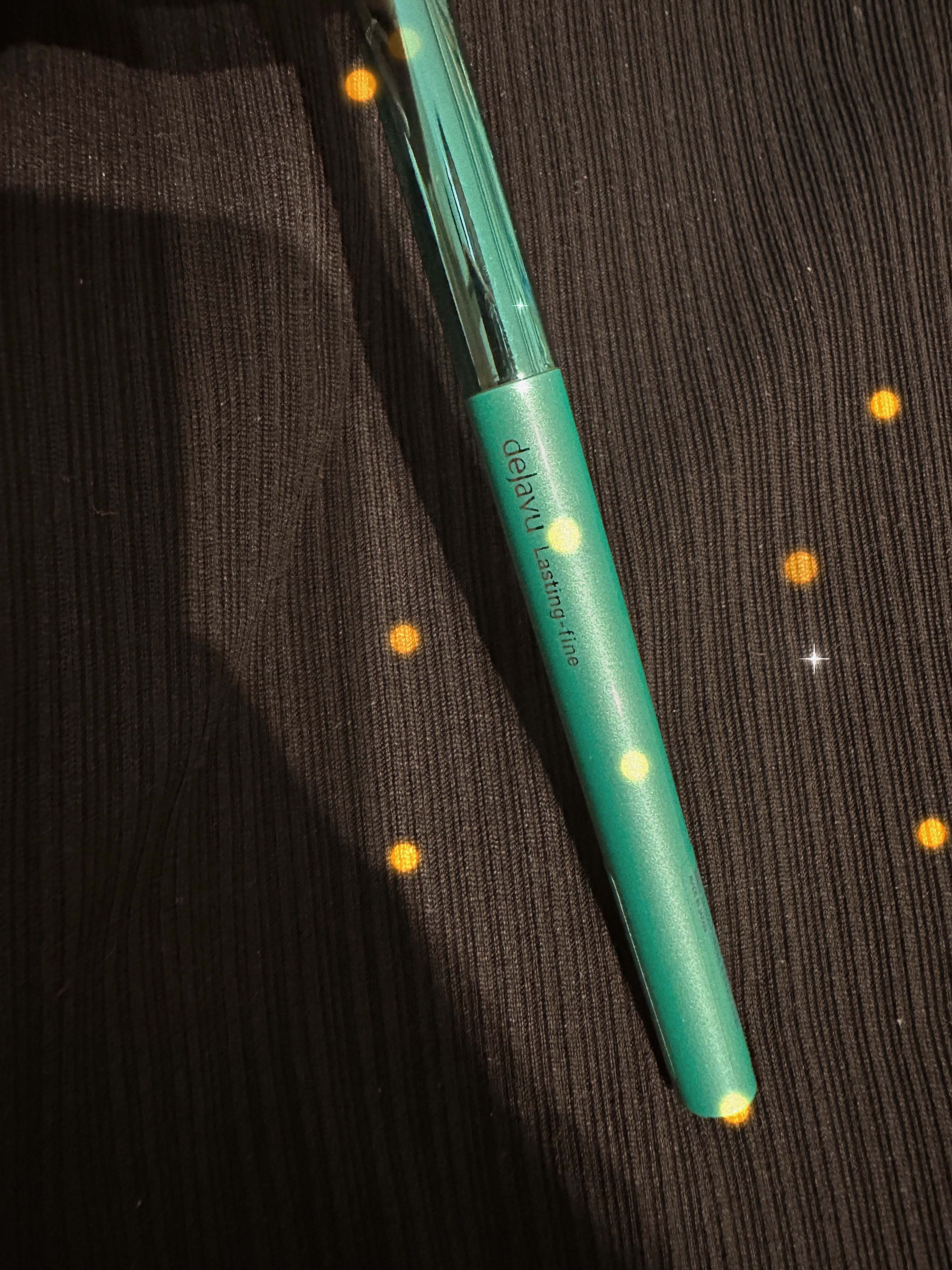 「密着アイライナー」クリームペンシル/デジャヴュ/ペンシルアイライナーを使ったクチコミ（1枚目）