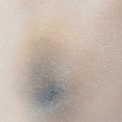 アイカラーレーション 05 Serene Night(販売終了)/LUNASOL/アイシャドウパレットを使ったクチコミ(3枚目)