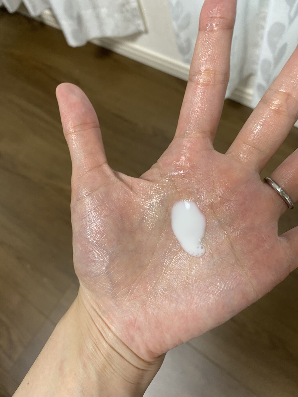 薬用ミルク ホワイト/ホワイティシモ/乳液を使ったクチコミ（2枚目）