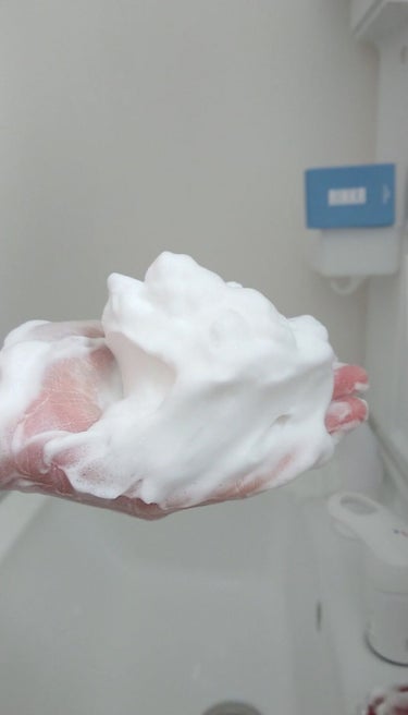 スキンディライトソープ/RINKR/洗顔石鹸を使ったクチコミ（2枚目）