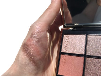 シグニチャー カラー アイズ/SUQQU/アイシャドウパレットを使ったクチコミ(4枚目)