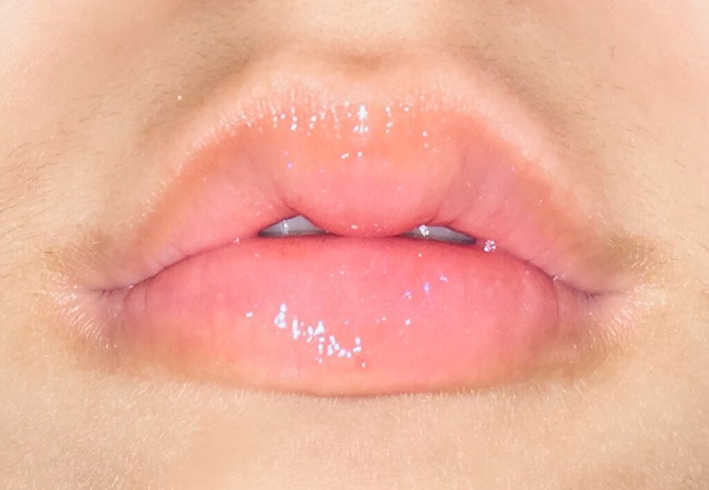 38°C / 99°F リップトリートメント (リップ美容液)/UZU BY FLOWFUSHI/リップケアを使ったクチコミ（2枚目）