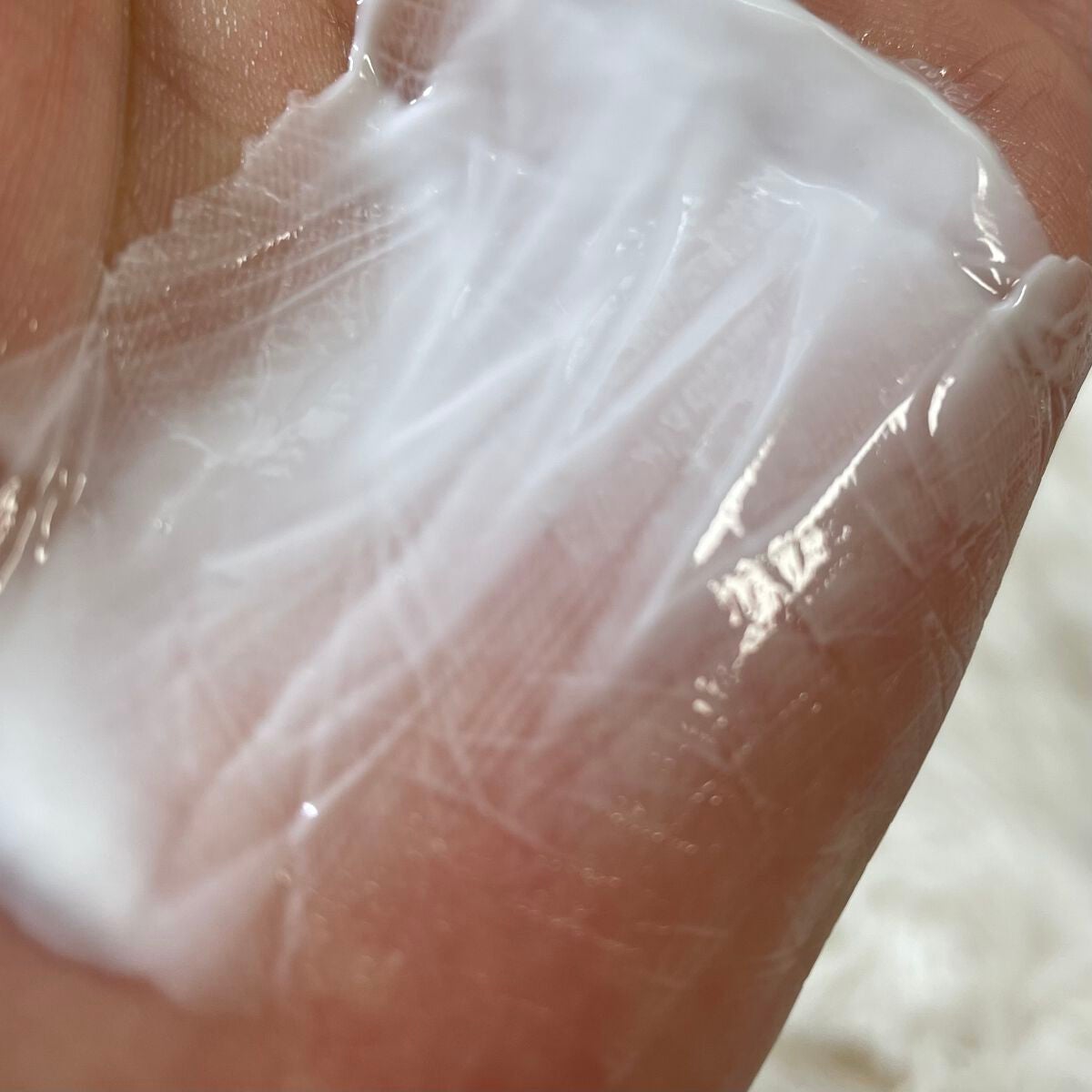 マニフィーク リペア ハンドクリーム CICA/マニフィーク/ハンドクリームを使ったクチコミ(4枚目)