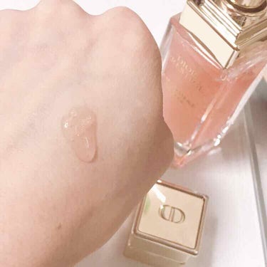 Dior プレステージ ユイル ド ローズのクチコミ「【デパコス】
Dior : LA MICRO-HUILE DE ROSE (Dior Pres.....」（3枚目）