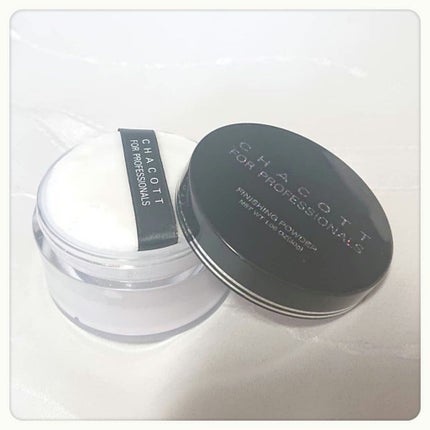 フィニッシングパウダー/チャコット・コスメティクス/ルースパウダーを使ったクチコミ(2枚目)