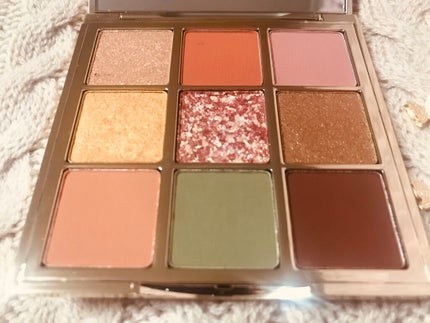 長相思シリーズ 9色アイシャドウパレット/CATKIN/アイシャドウパレットを使ったクチコミ(2枚目)