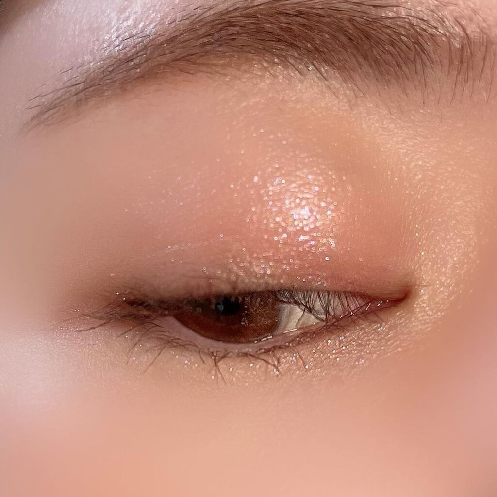 ラメシャワーシャドウ 01 cherry blossoms/funme＋ME/ジェル・クリームアイシャドウを使ったクチコミ（3枚目）