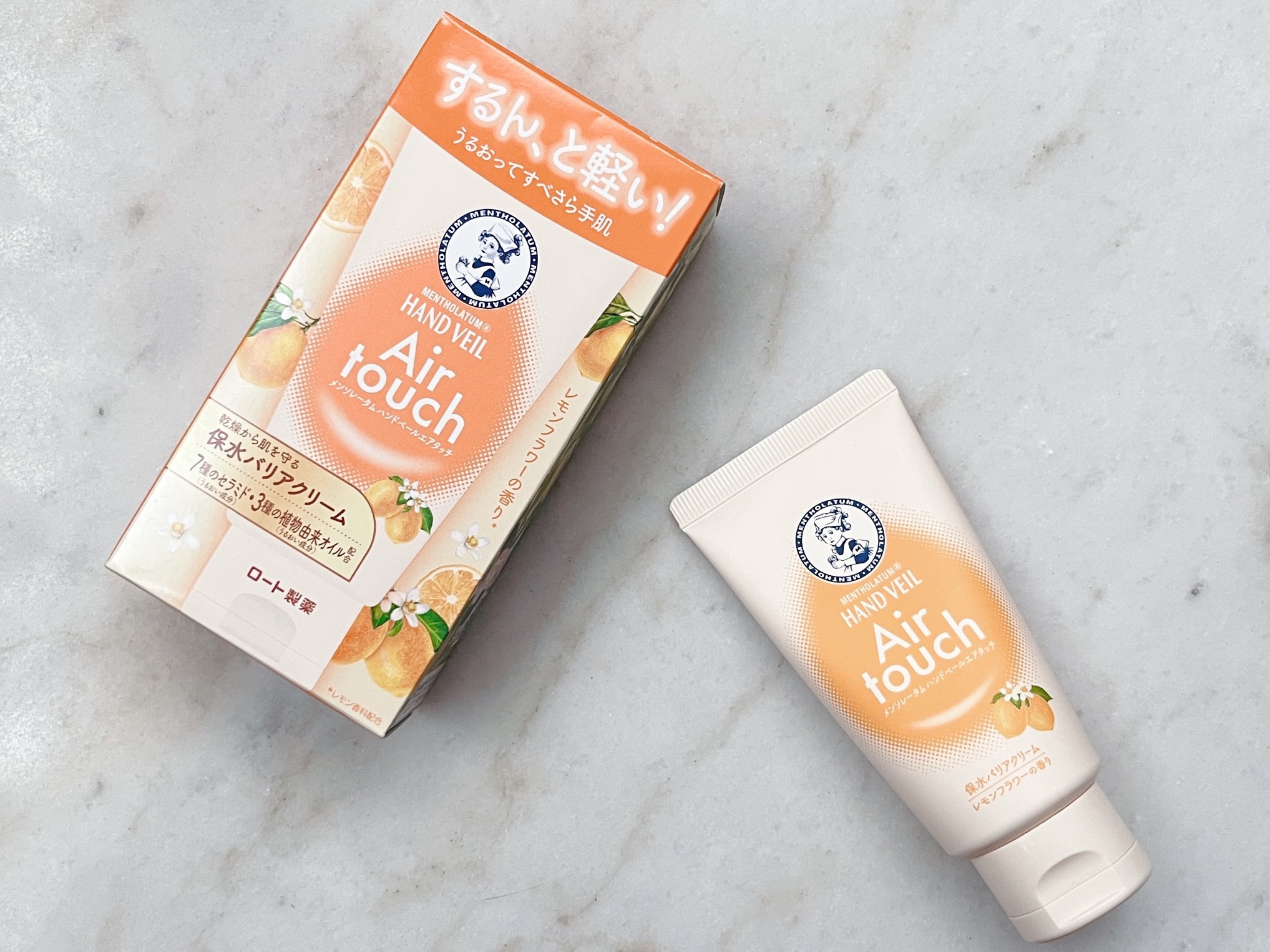 ハンドベールエアタッチ レモンフラワーの香り/メンソレータム/ハンドクリームを使ったクチコミ（3枚目）