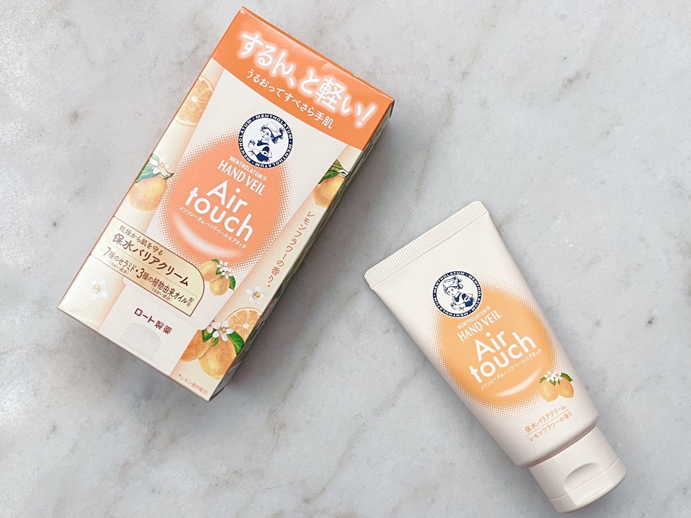 ハンドベールエアタッチ レモンフラワーの香り/メンソレータム/ハンドクリームを使ったクチコミ(3枚目)
