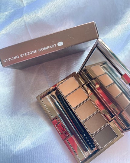 ひーちゃん on LIPS 「みんなはメイクはどこに時間かける?私はどーしても眉毛‼️..」(3枚目)