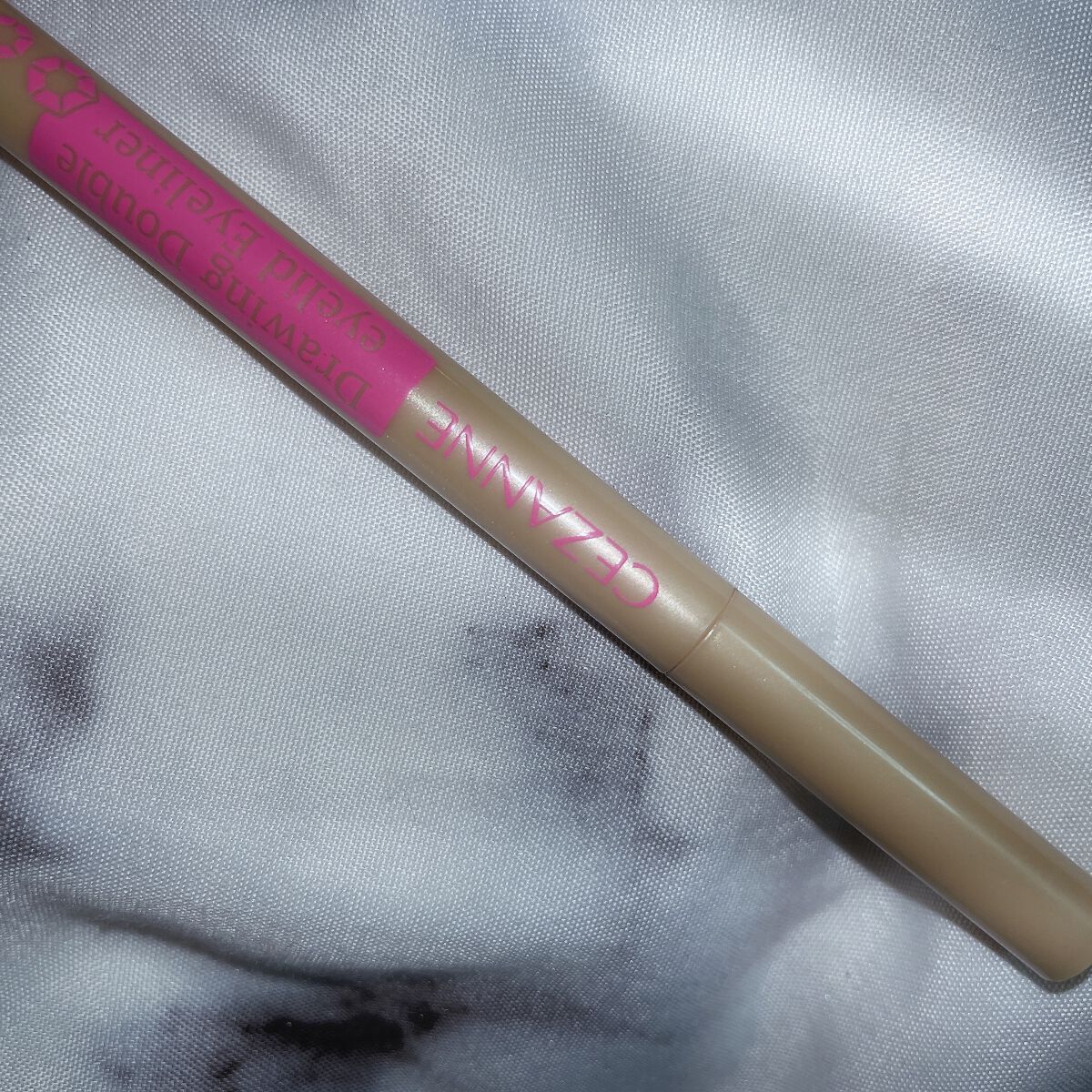 描くふたえアイライナー/CEZANNE/リキッドアイライナーを使ったクチコミ（1枚目）