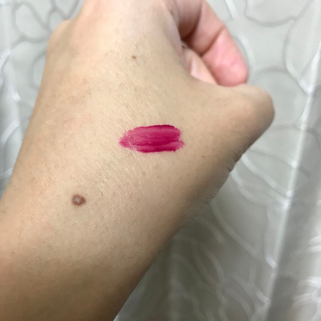 ラデュレ リキッドルージュ/レ・メルヴェイユーズ ラデュレ/口紅を使ったクチコミ(2枚目)