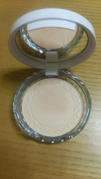 UVクリアフェイスパウダー/CEZANNE/プレストパウダーを使ったクチコミ(4枚目)