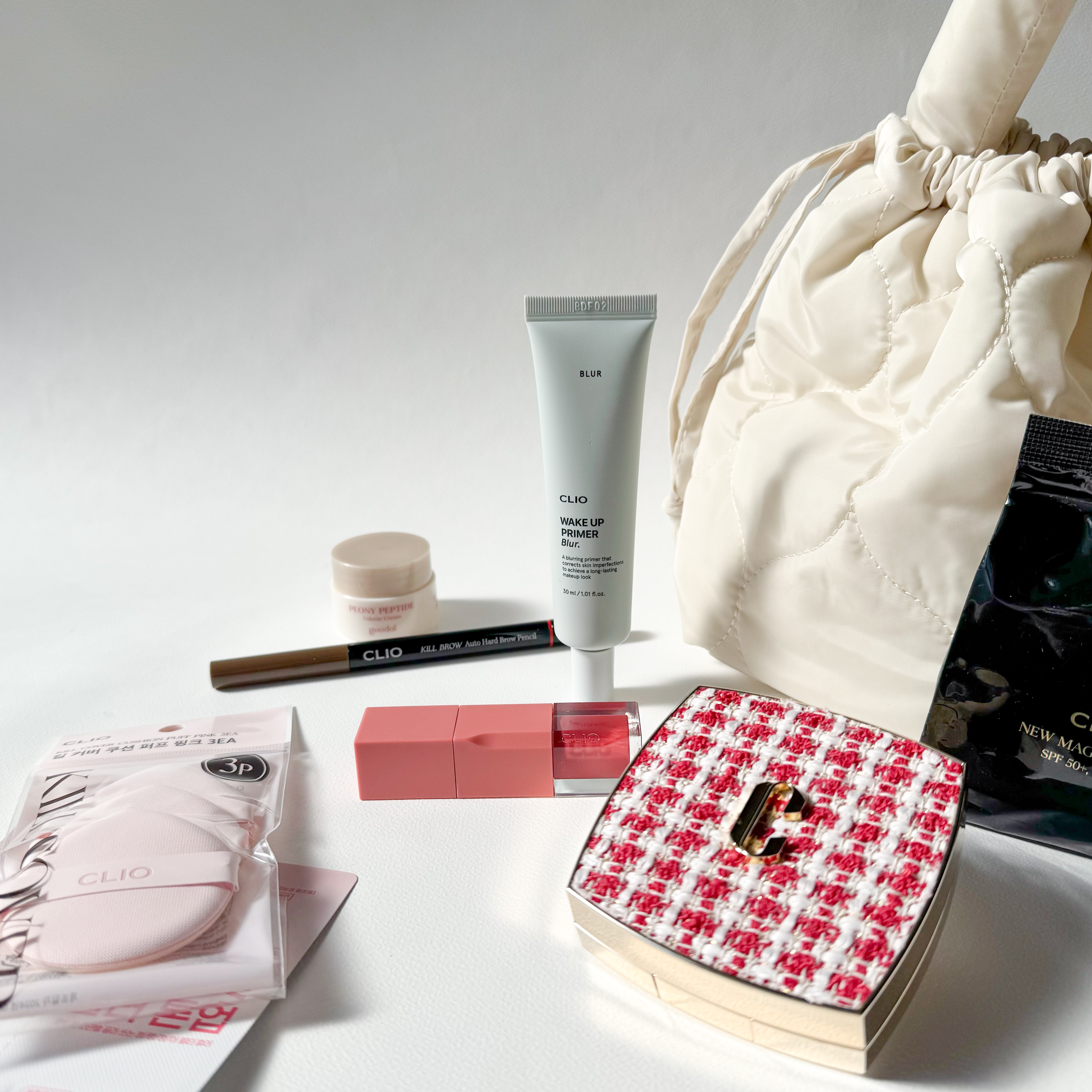 ニューマグネットパクト（ツイードエディション）/CLIO/クッションファンデーションを使ったクチコミ（1枚目）