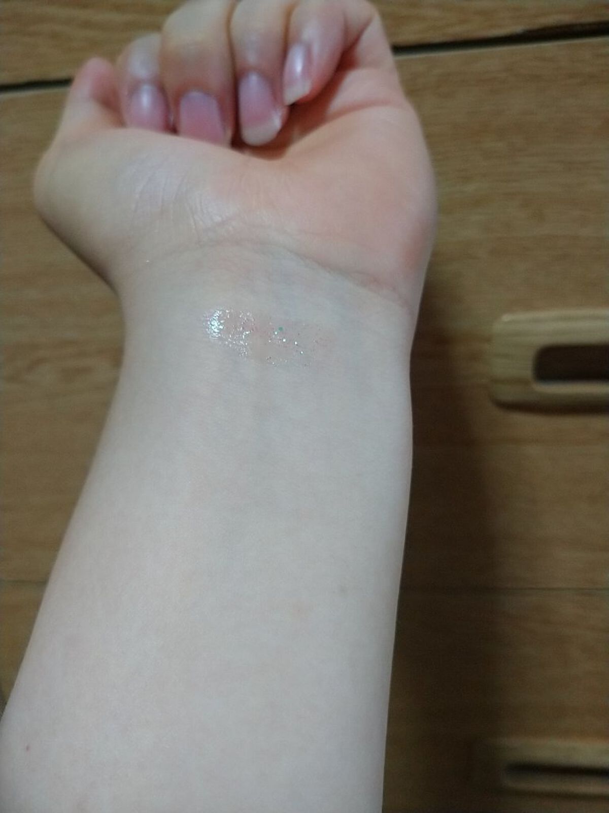 ダイアモンドリキッドアイシャドウ/人魚之水（LARME DE SIRENE）/リキッドアイシャドウを使ったクチコミ（2枚目）