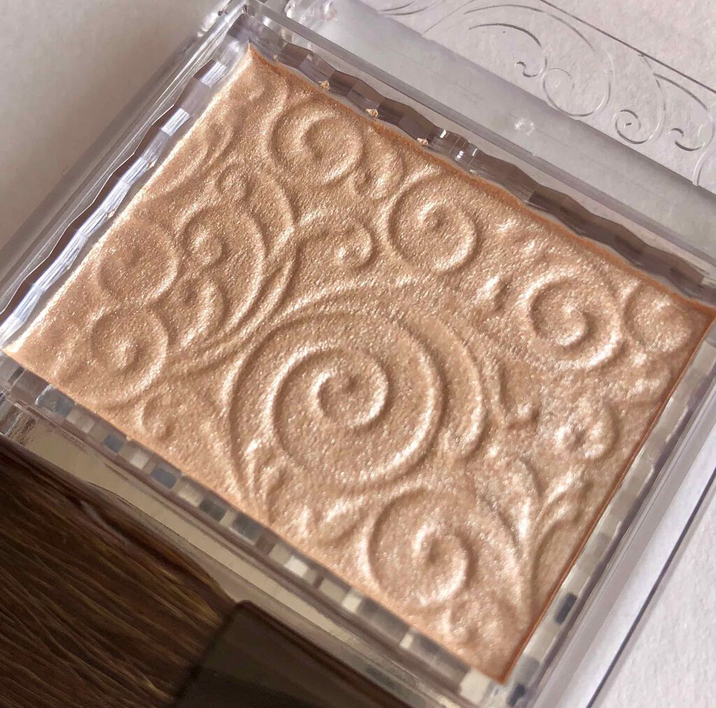 パールグロウハイライト/CEZANNE/パウダーハイライトを使ったクチコミ（2枚目）