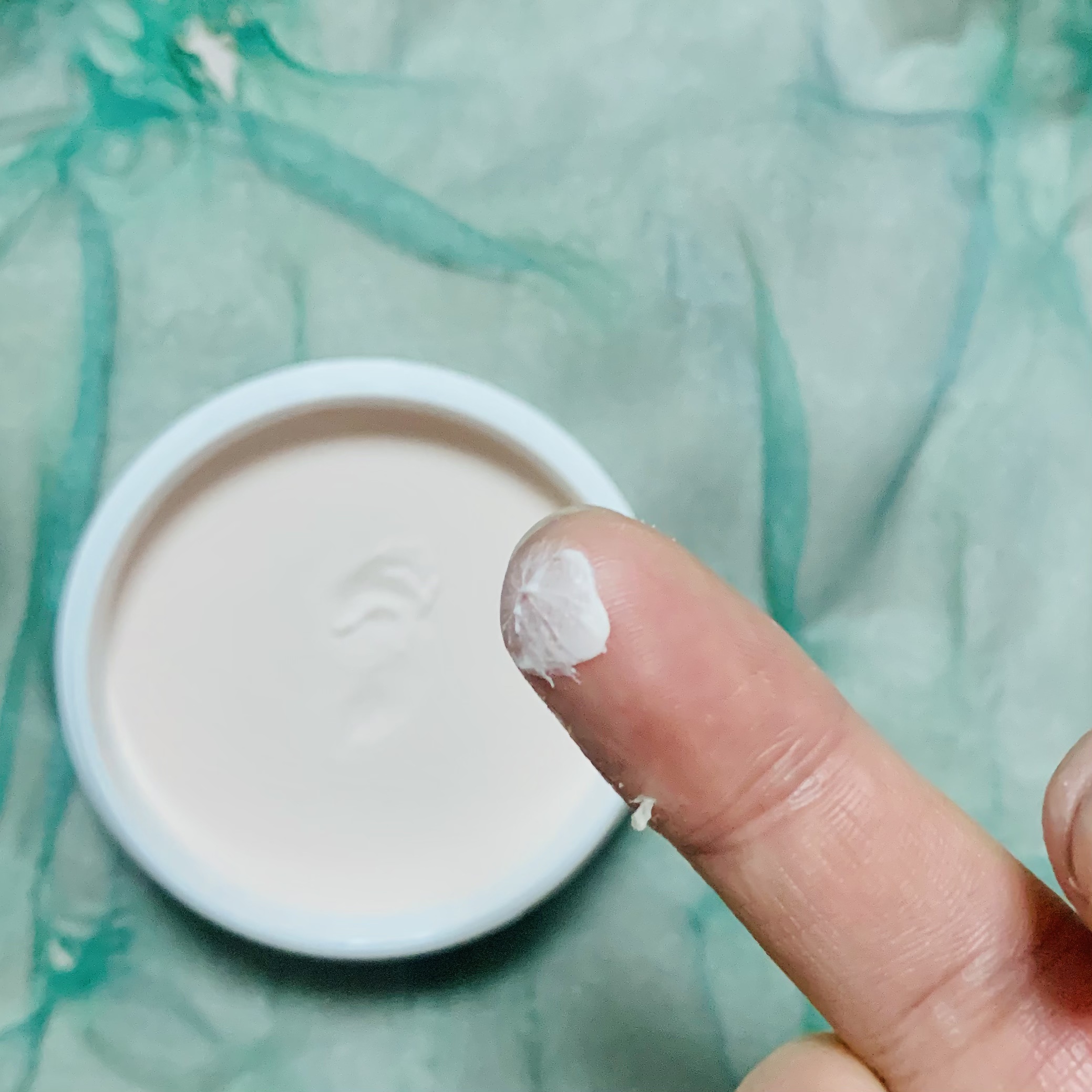 ヘルシーカバープライマー/AN’BLESS/化粧下地を使ったクチコミ（3枚目）