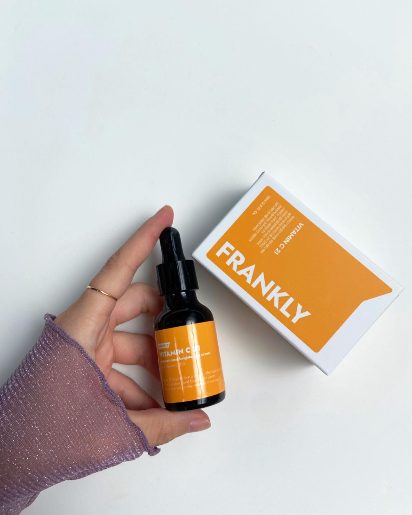 ビタミンC21セラム/Frankly/美容液を使ったクチコミ（3枚目）