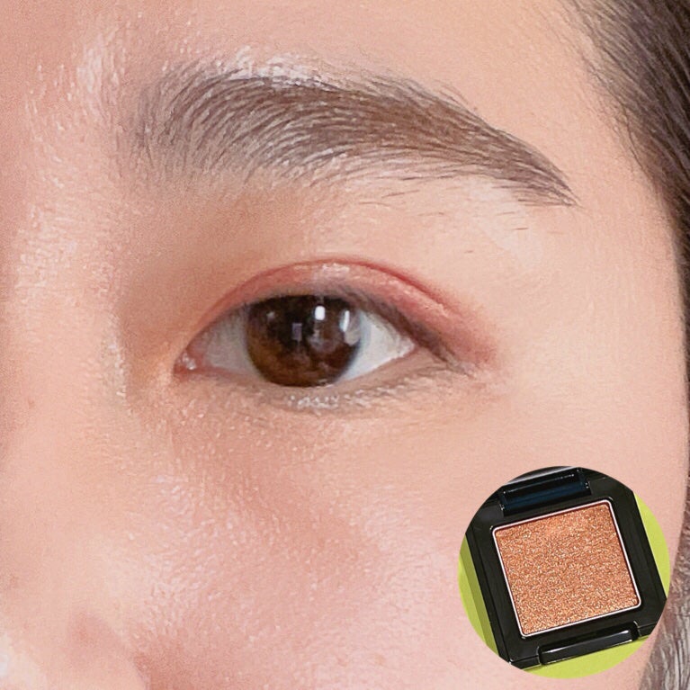 ラズル アイカラー/エレガンス ラズル /単色アイシャドウを使ったクチコミ(2枚目)