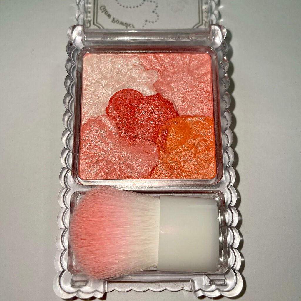 グロウフルールチークス/キャンメイク/パウダーチークを使ったクチコミ(4枚目)