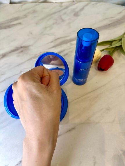 まいたむ on LIPS 「爽快感で肌の温度を和らげ、30時間超密着カバーも!日差しでほて..」(4枚目)