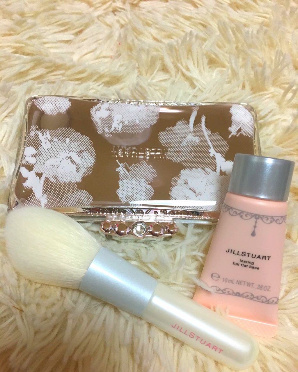 エアリーステイフローレス パウダーファンデーション/JILL STUART/パウダーファンデーションを使ったクチコミ(1枚目)