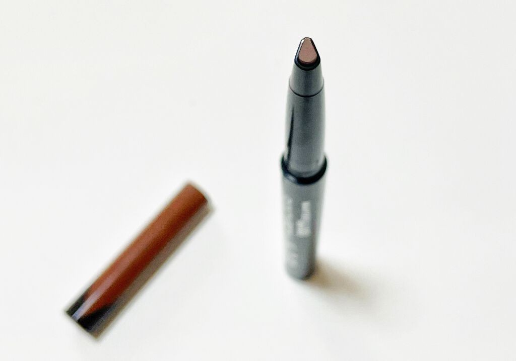 【旧品】ファッションブロウ パウダーインペンシル BR-8 ピンクブラウン/MAYBELLINE NEW YORK/パウダーアイブロウを使ったクチコミ（2枚目）