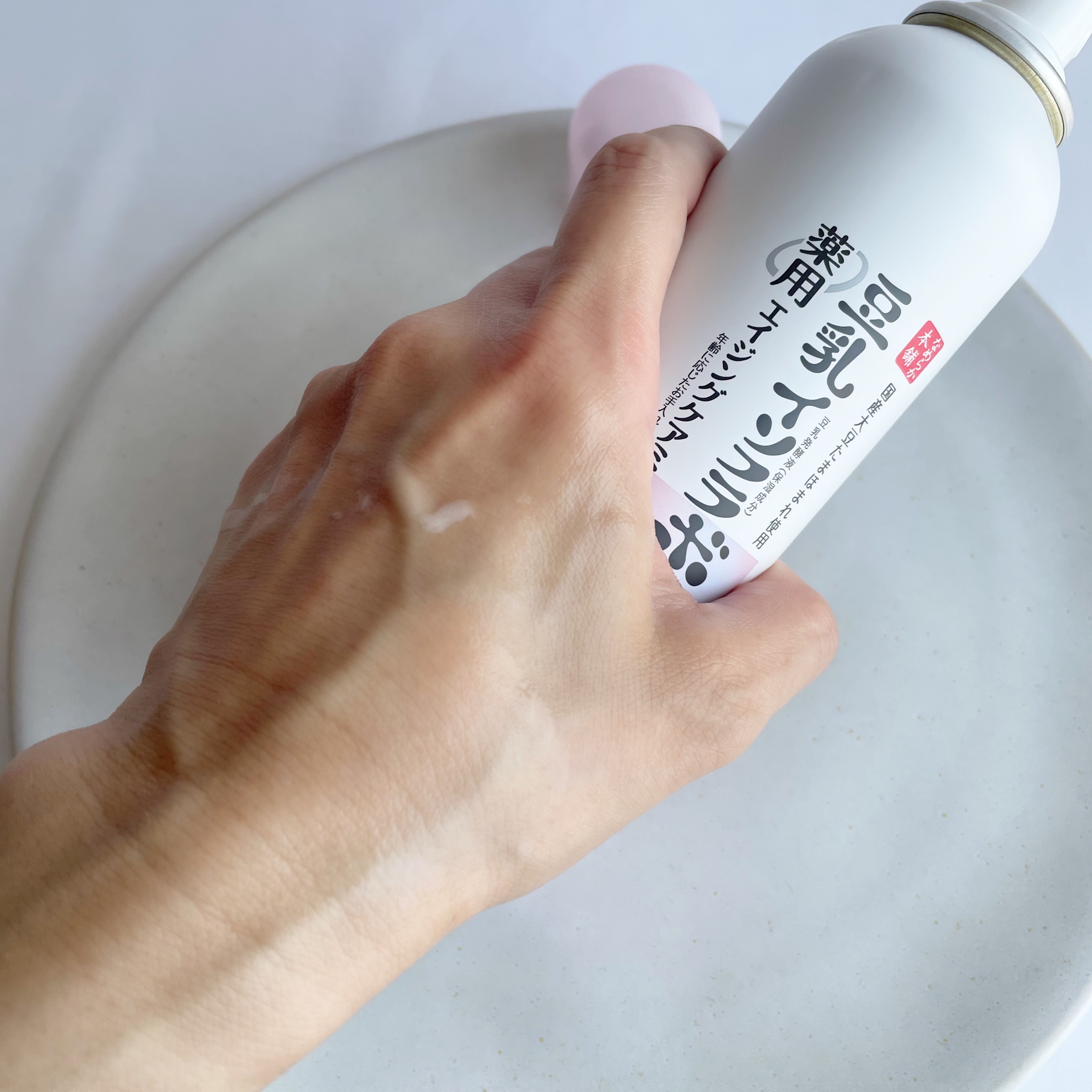 なめらか本舗 薬用リンクルミスト化粧水 ホワイト/なめらか本舗/ミスト状化粧水を使ったクチコミ（3枚目）