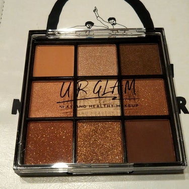 UR GLAM　BLOOMING EYE COLOR PALETTE/U R GLAM/アイシャドウパレットを使ったクチコミ（1枚目）