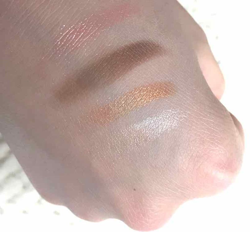 カラフルアイシャドウ/DAISO/アイシャドウパレットを使ったクチコミ(3枚目)