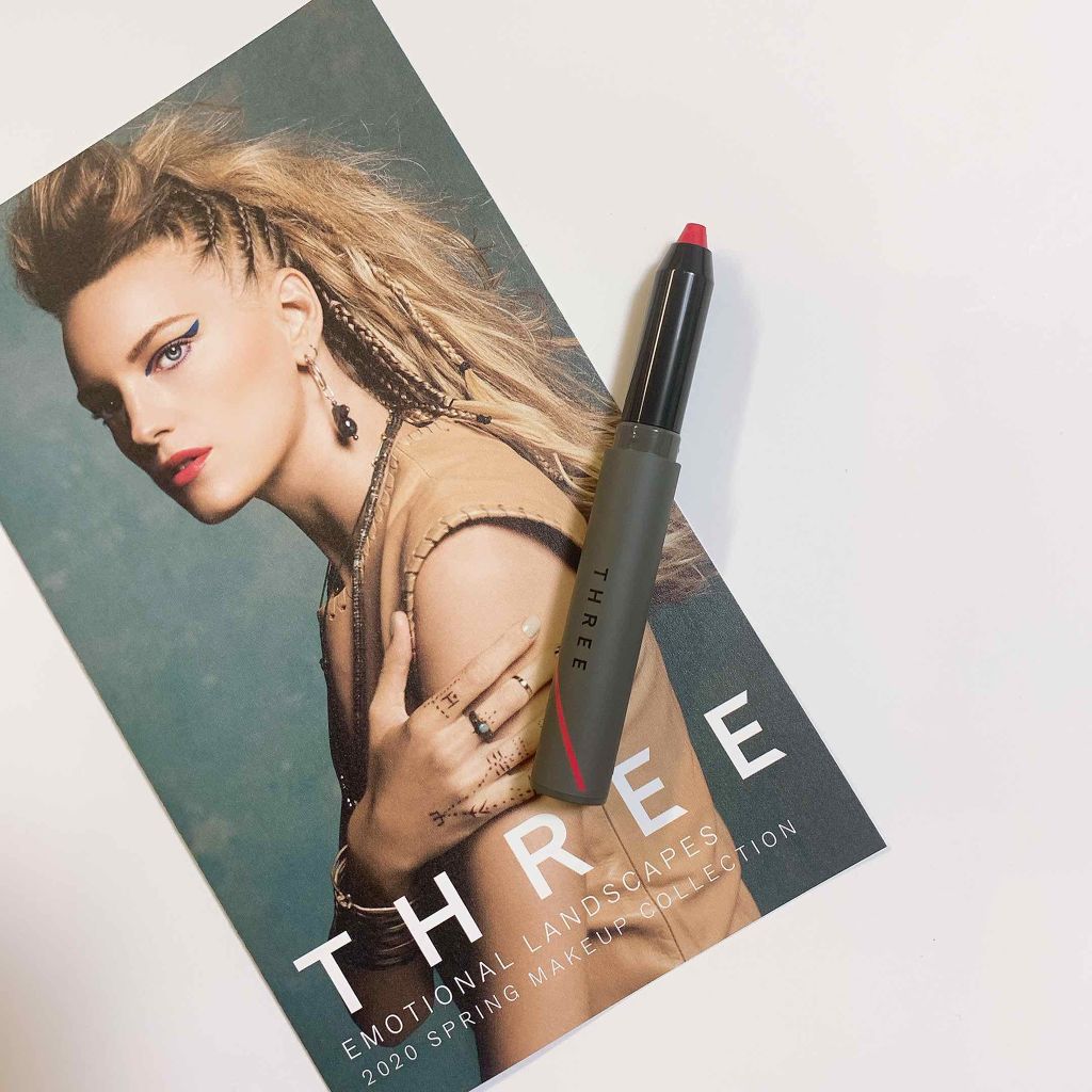 THREE マジックタッチリップライターのクチコミ「あけましておめでとうございます⛩

今日は初コスメを買いに渋谷に行きました💕

一目惚れして即.....」（1枚目）