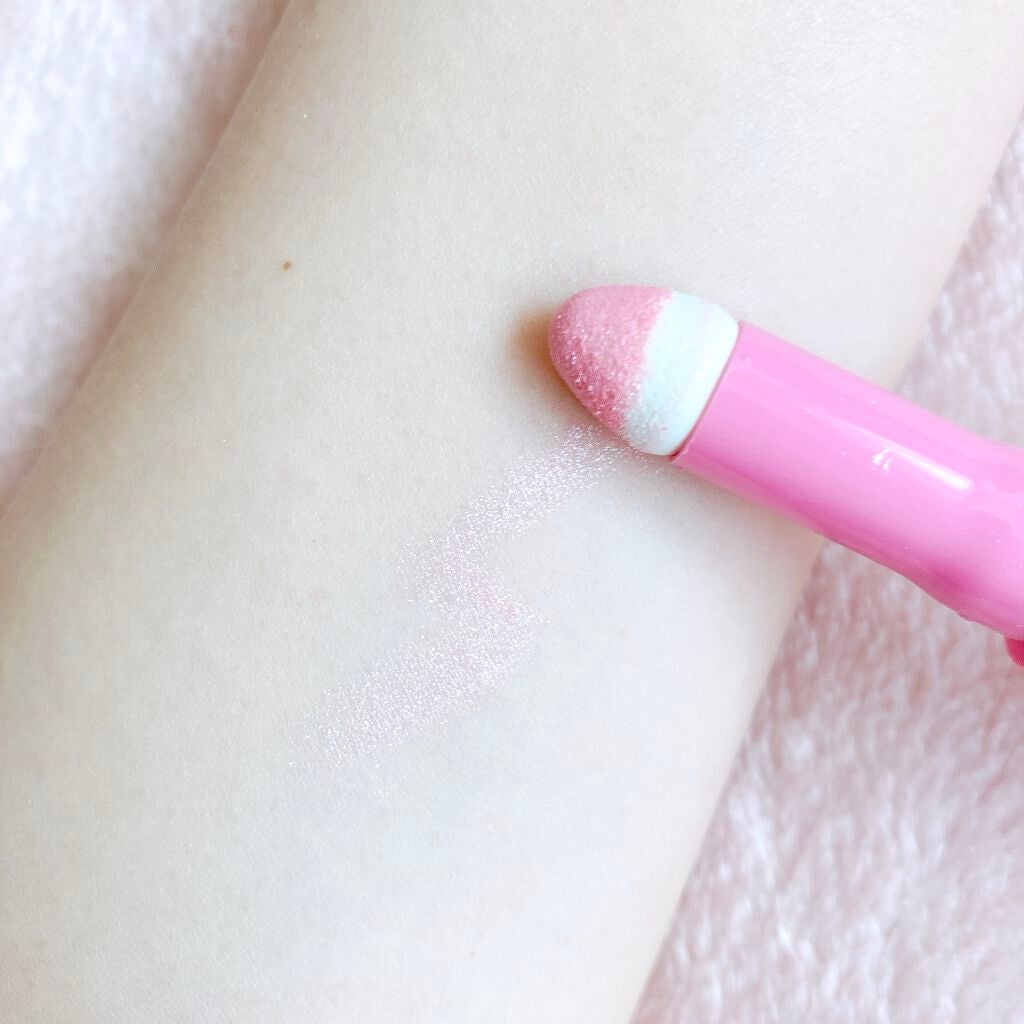 ピンクパンダノンスティック/SUKETTO/単色アイシャドウを使ったクチコミ(4枚目)