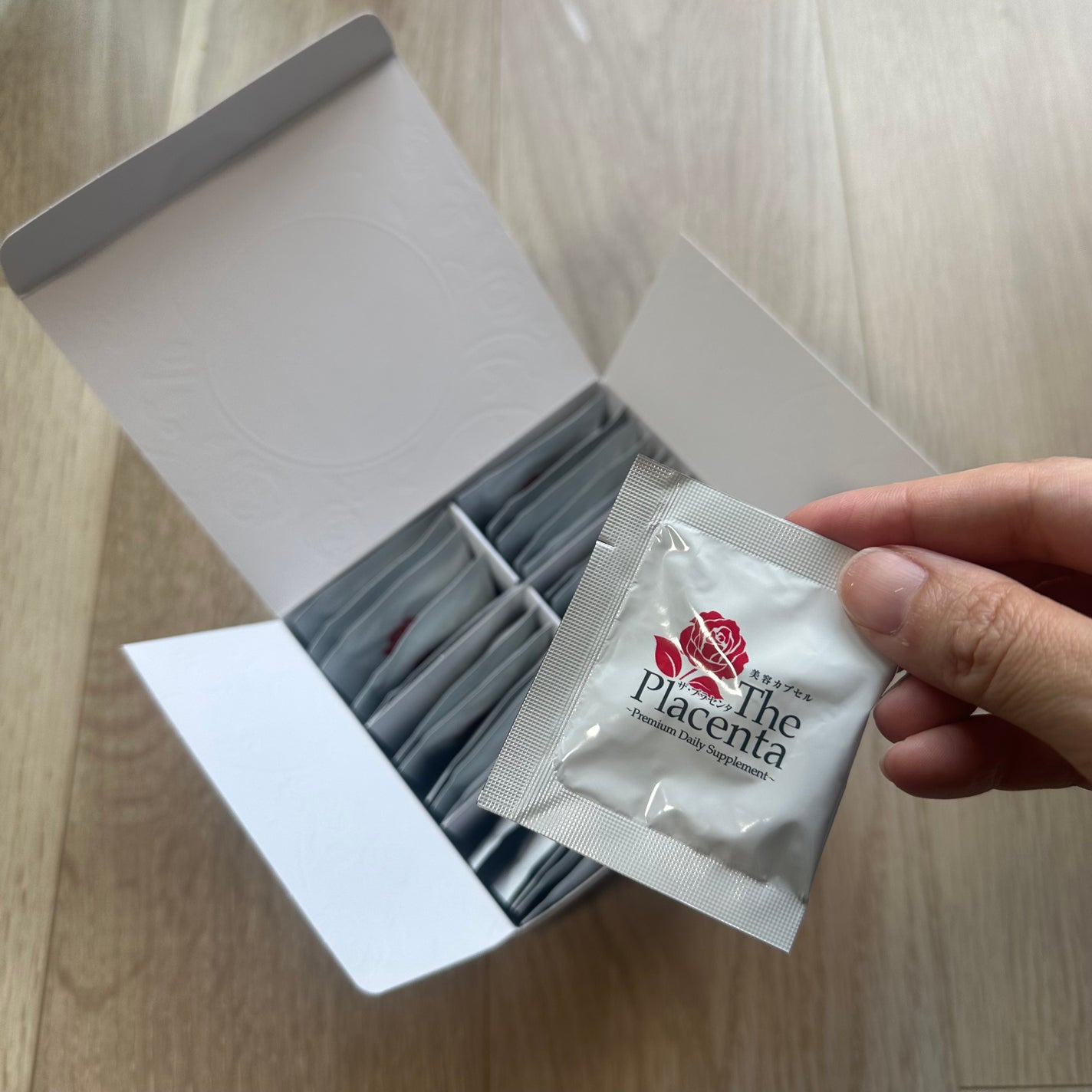 ザ・プラセンタ カプセル〈ソフトカプセル〉/メタボリック/美容サプリメントを使ったクチコミ(3枚目)