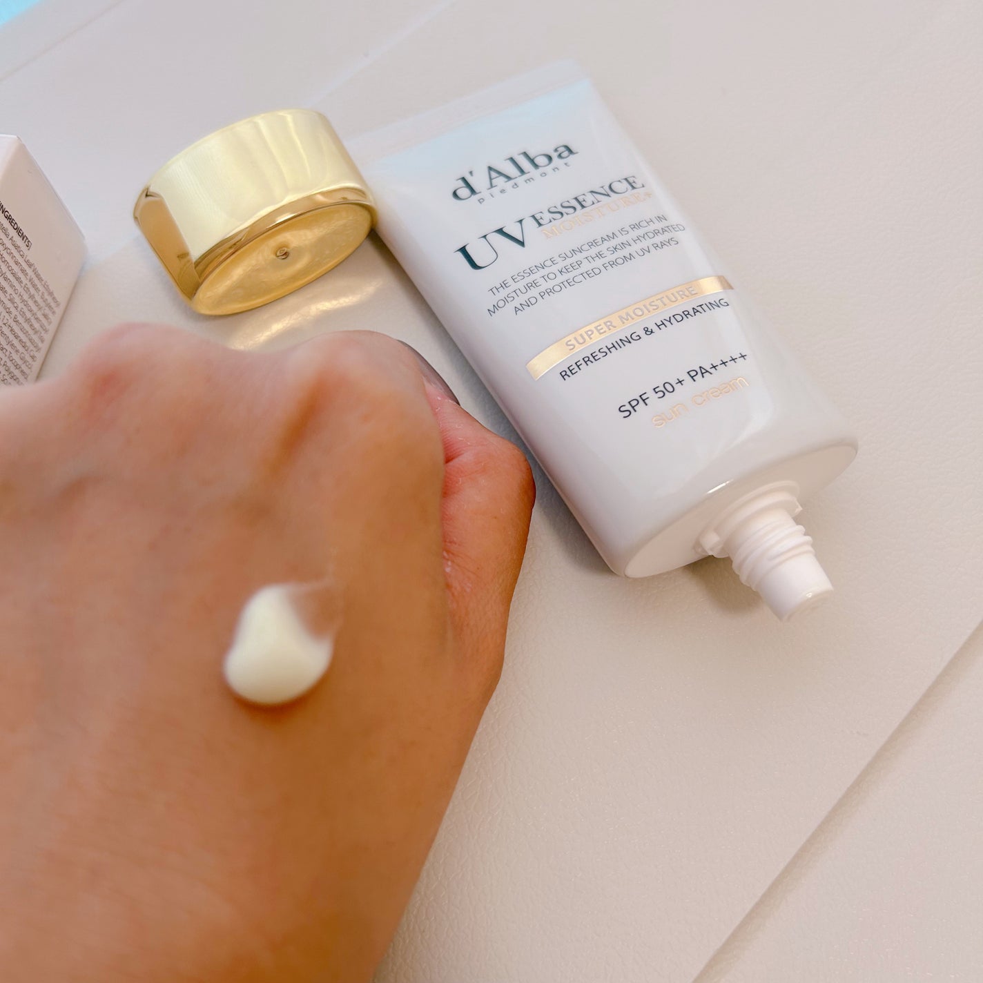 スーパーモイスチャーエッセンスサンクリーム/ダルバ/日焼け止めクリームを使ったクチコミ(2枚目)