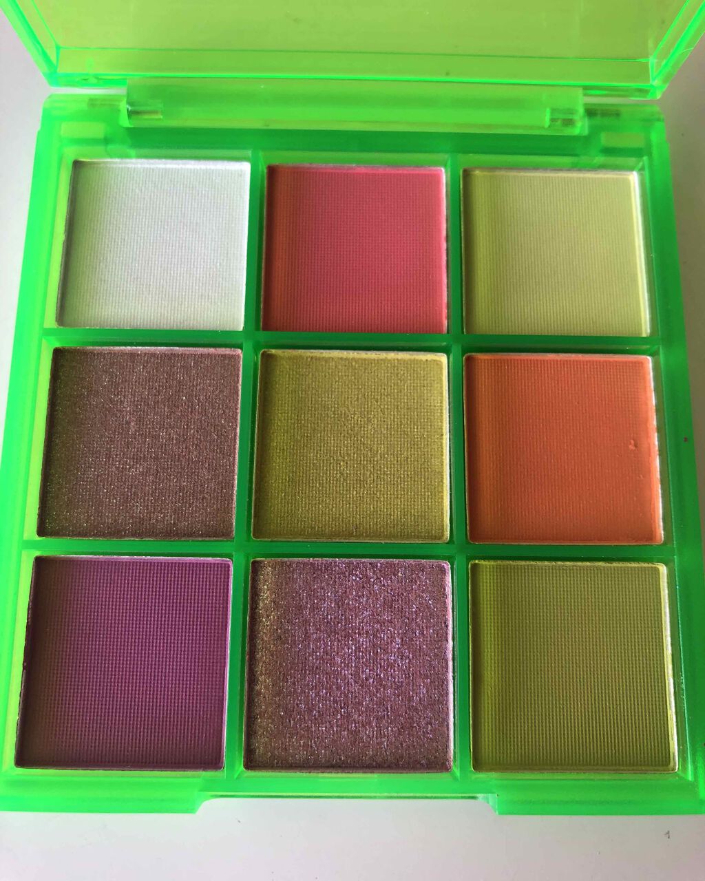 UR GLAM　BLOOMING EYE COLOR PALETTE/U R GLAM/アイシャドウパレットを使ったクチコミ（2枚目）